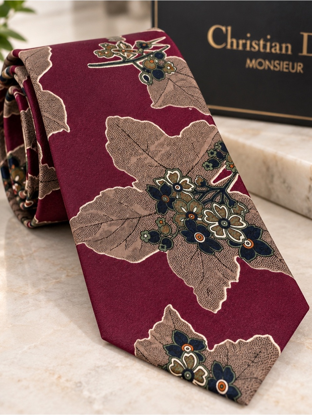Dior Men's Burgundy Floral Silk Necktie